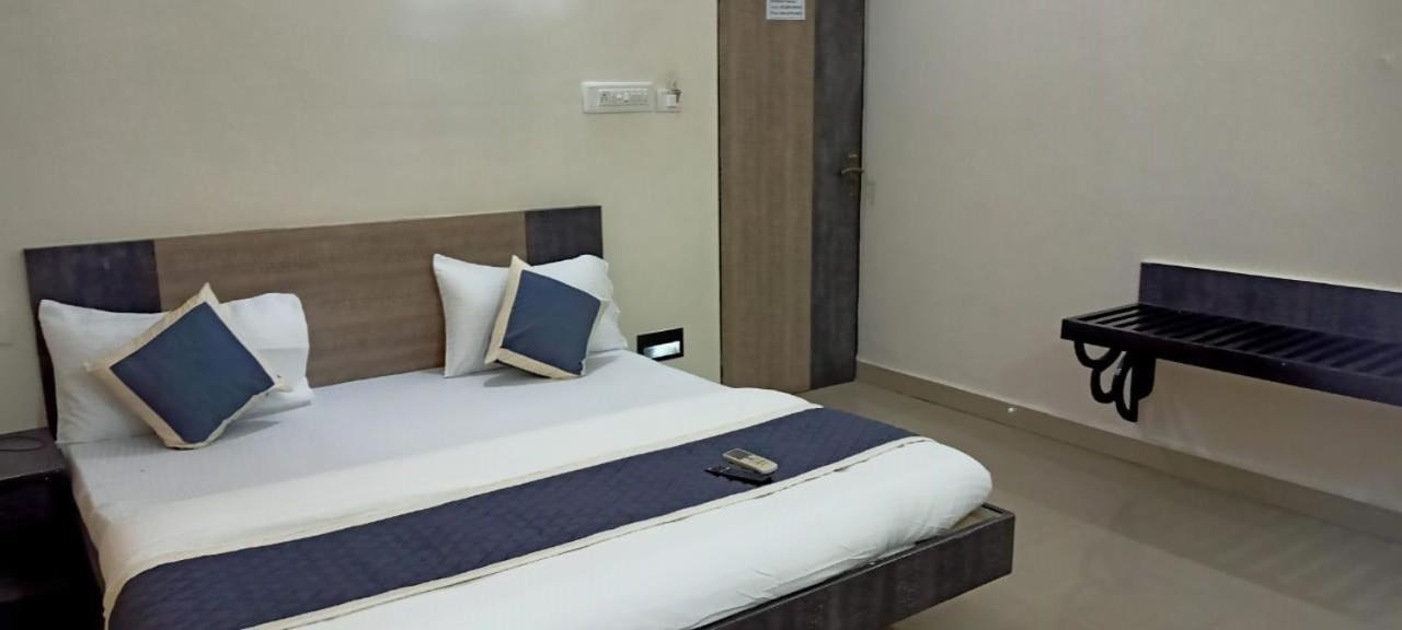 Chennai Guest House Bagian luar foto